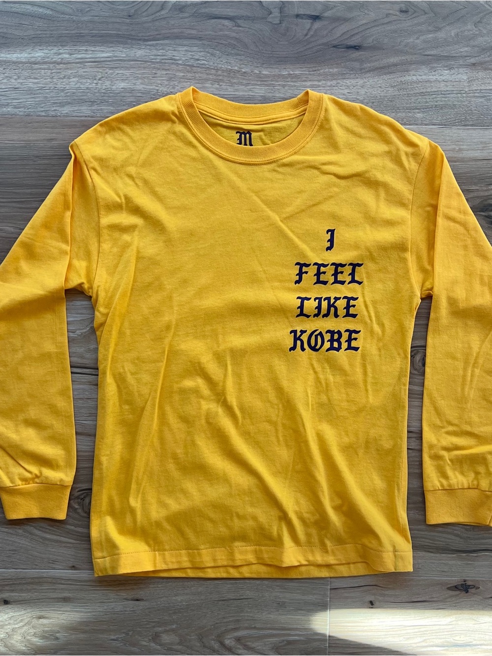 2016 Mamba Day I Feel Like Kobe Long Sleeve Small Yellow T Shirt